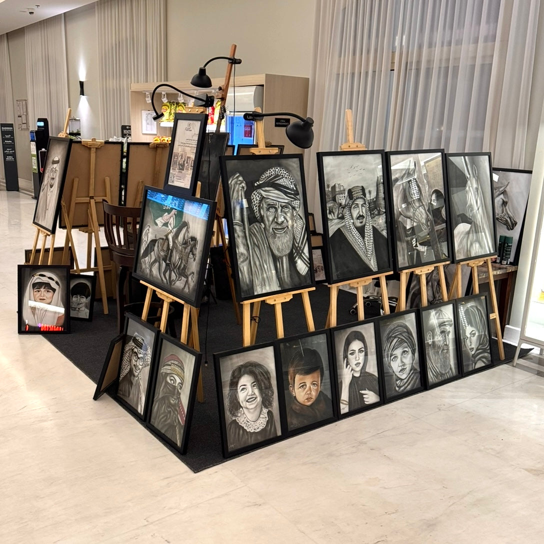 رسم صور شخصية حسب الطلب ,رسم بورتريه وشخصيات ,رتوش فنان